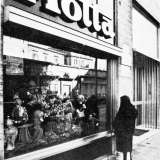 E cos� in poco tempo il Motta divenne, soprattutto nel fine settimana, il luogo pi� ambito dove assaporare ricchi aperitivi e acquistare dolci (foto di Renato Rotolo)